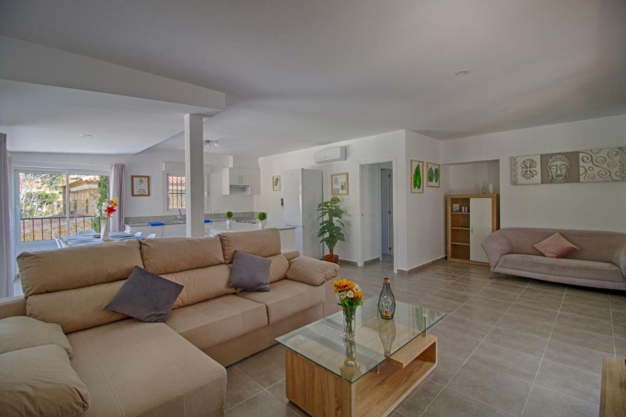 Holiday Villa Tatiana 卡尔佩 外观 照片